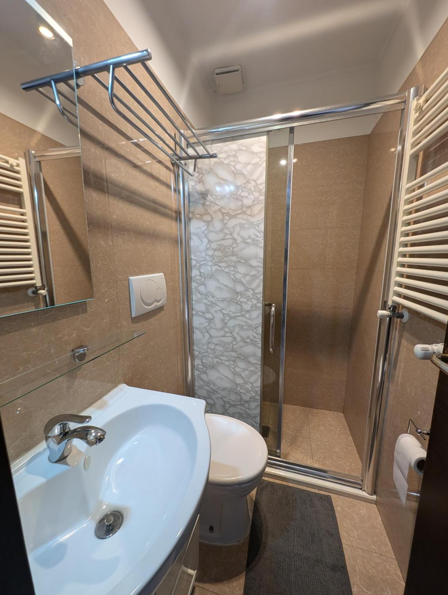 Roomz Romestay Eksteriør bilde